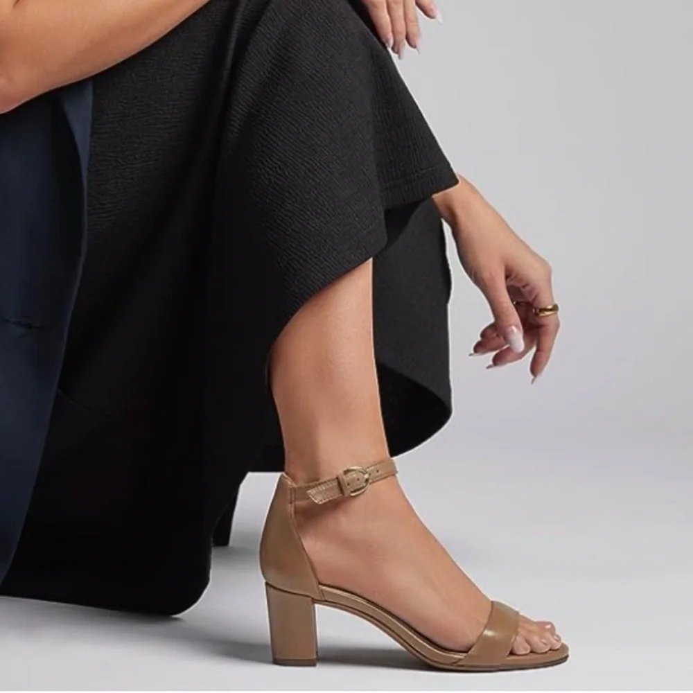 Naturalizer Women's Vera Frappe Ankle Strap Heels